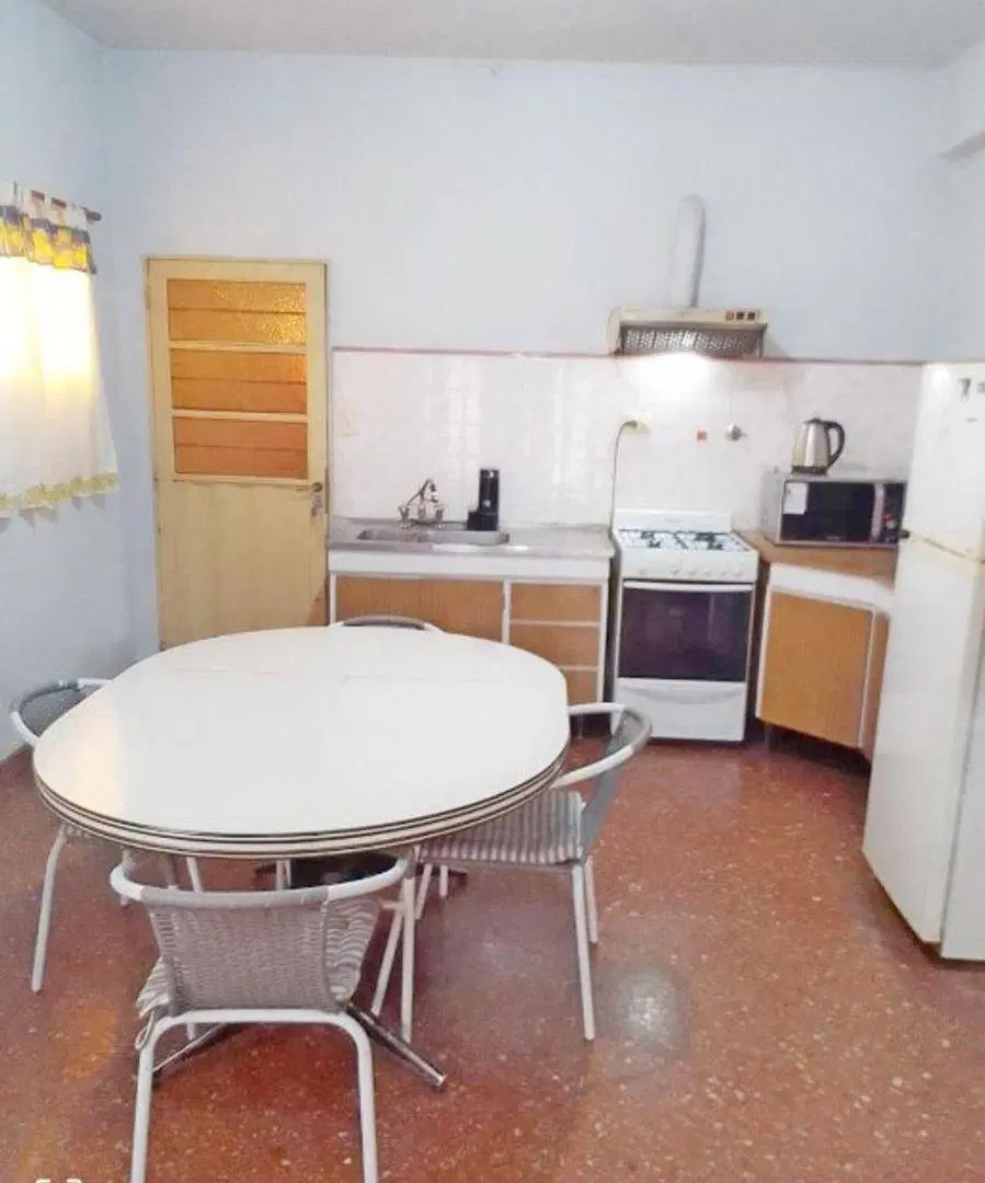 - CASA AMERICANA EN MORON SUR 4