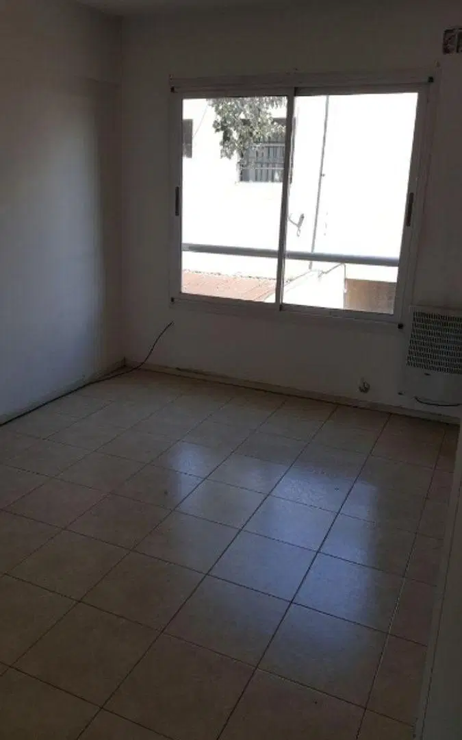 DEPARTAMENTO DE 2 AMBIENTES EN MORON A LA VENTA 4