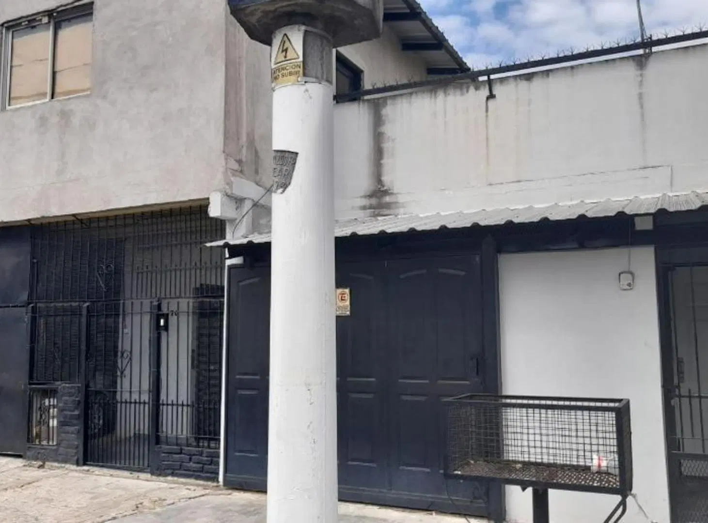 CASA PARA DOS FAMILIAS- SAN JUSTO 1