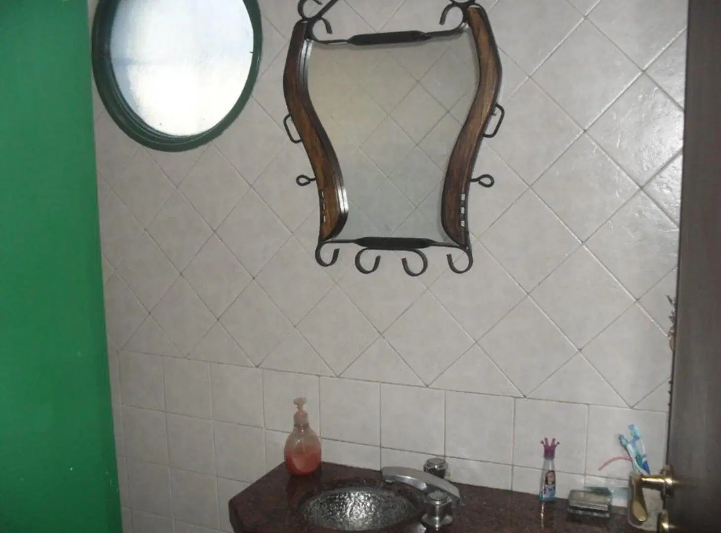 DUPLEX DE 4 AMBIENTES-MORON SUR 5