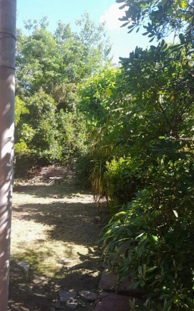 Casa de 3 ambientes a metros de Santa Rosa-CASTELAR 8