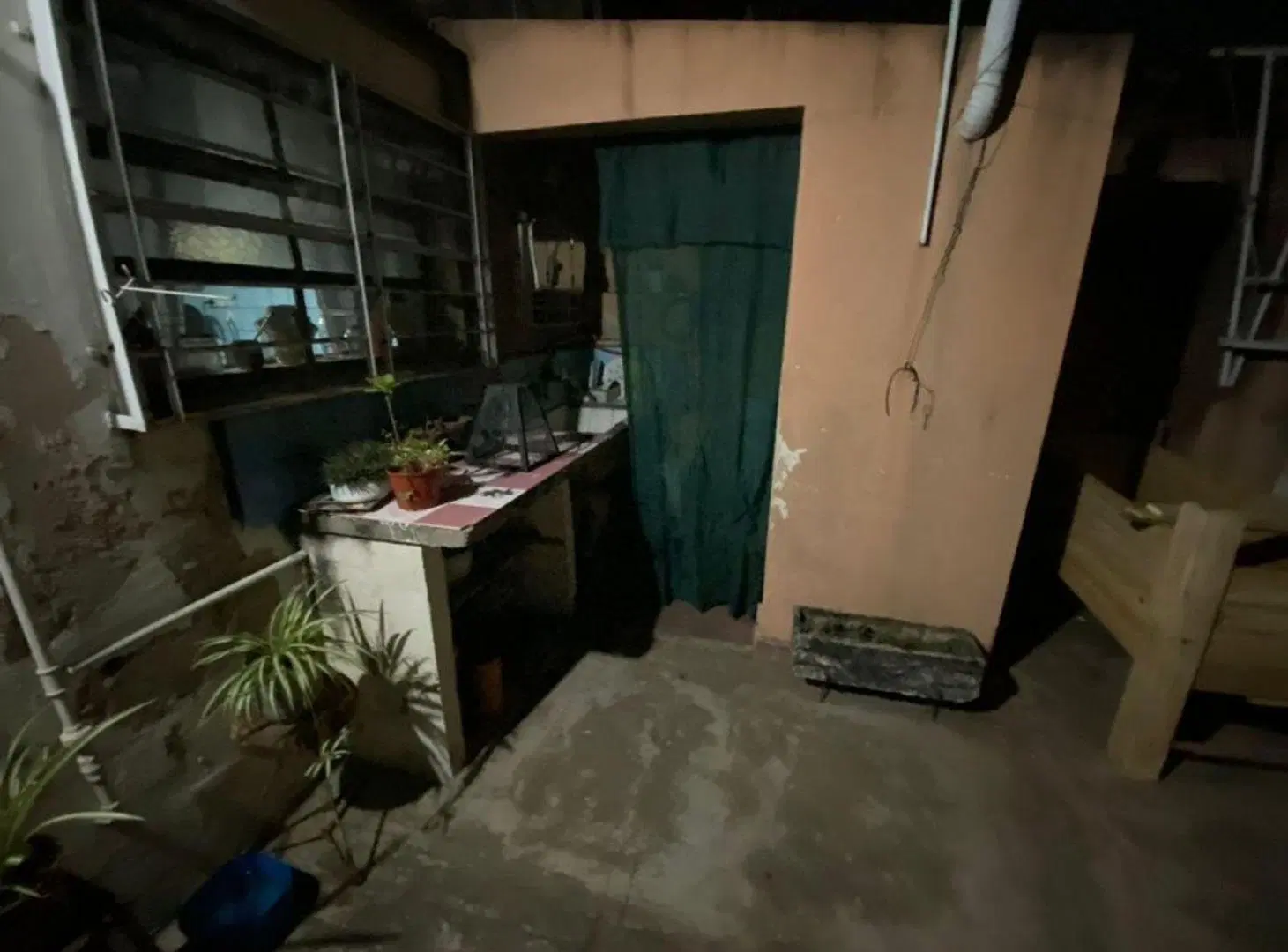 -CASA 3 AMBIENTES CON LOCAL EN VENTA EN BLOCK EN MORÓN CENTRO- 8