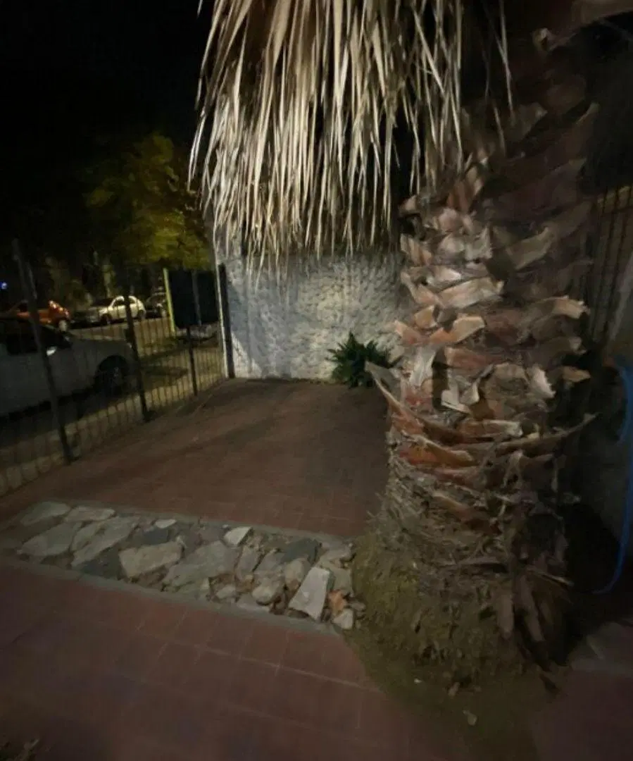 -CASA 3 AMBIENTES CON LOCAL EN VENTA EN BLOCK EN MORÓN CENTRO- 2