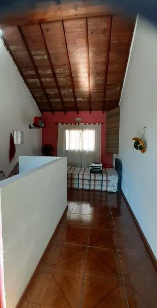 TRIPLEX EN VENTA -MORON 2