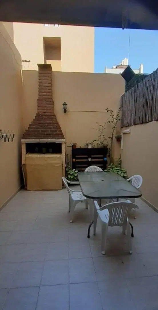 TRIPLEX EN VENTA -MORON 4
