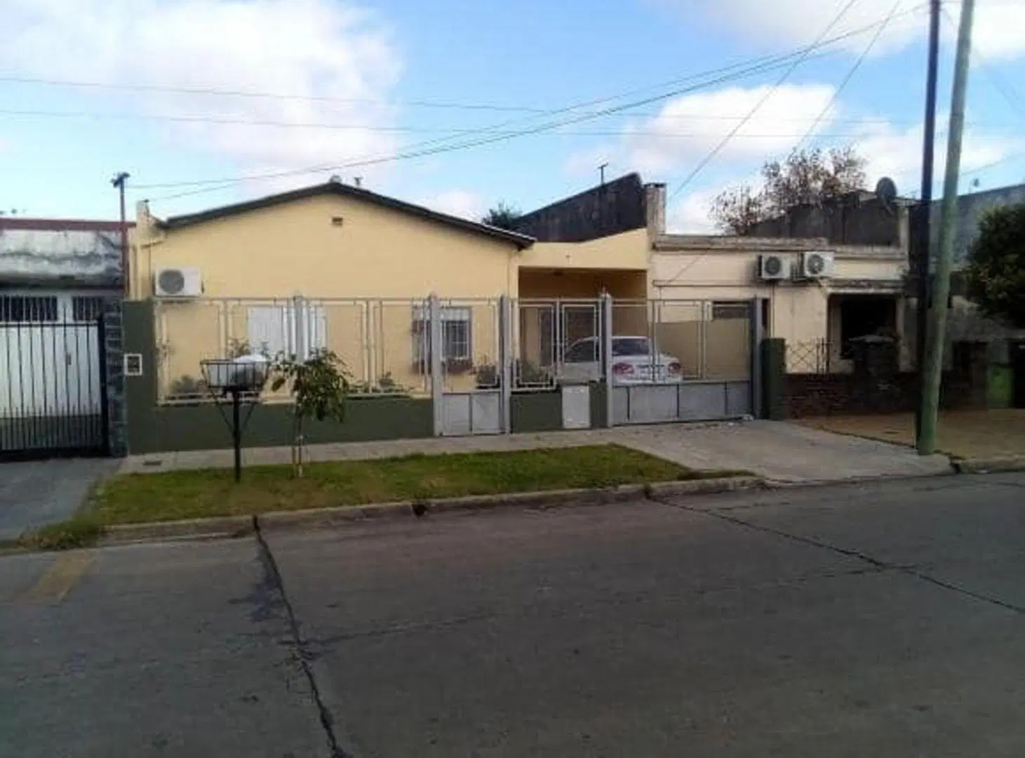 CASA DE 3 AMBIENTES- SAN JUSTO 1