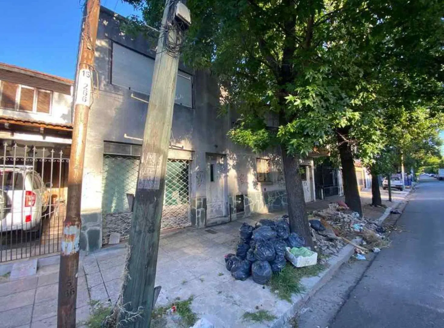 CASA 3 AMBIENTES A REFACCIONAR-RAMOS MEJIA SUR 4