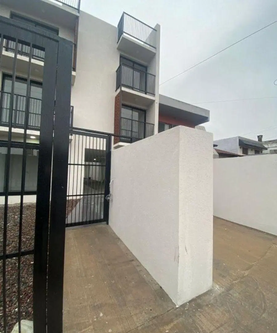 DEPARTAMENTO DE 2 AMBIENTES CON COCHERA EN ALQUILER - MORON SUR 2