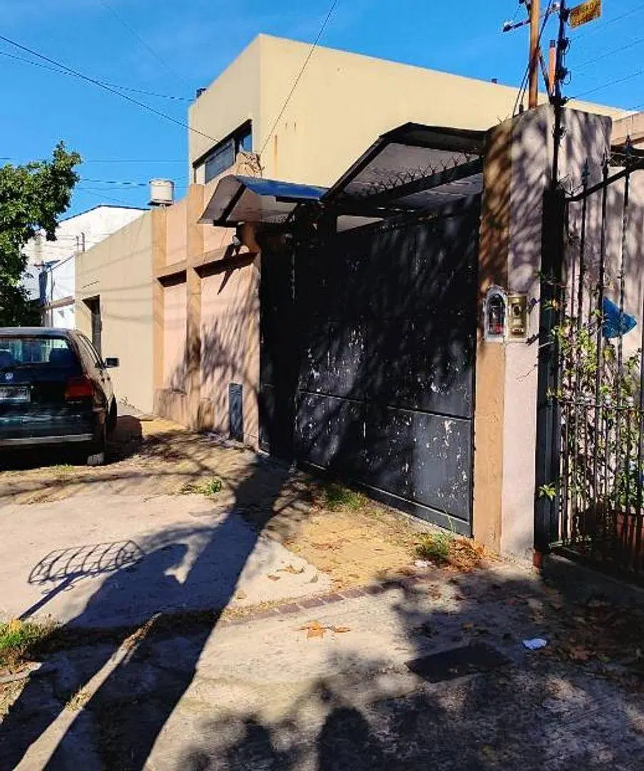 CASA DE 4 AMBIENTES EN HAEDO 4