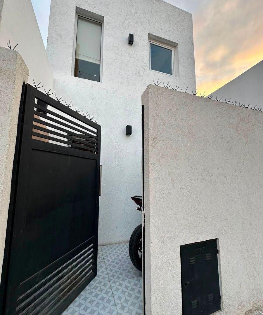 Foto de DUPLEX DE 2 AMBIENTES CON RETIRO DE FRENTE Y JARDIN EN ALQUILER - DON, imagen 4