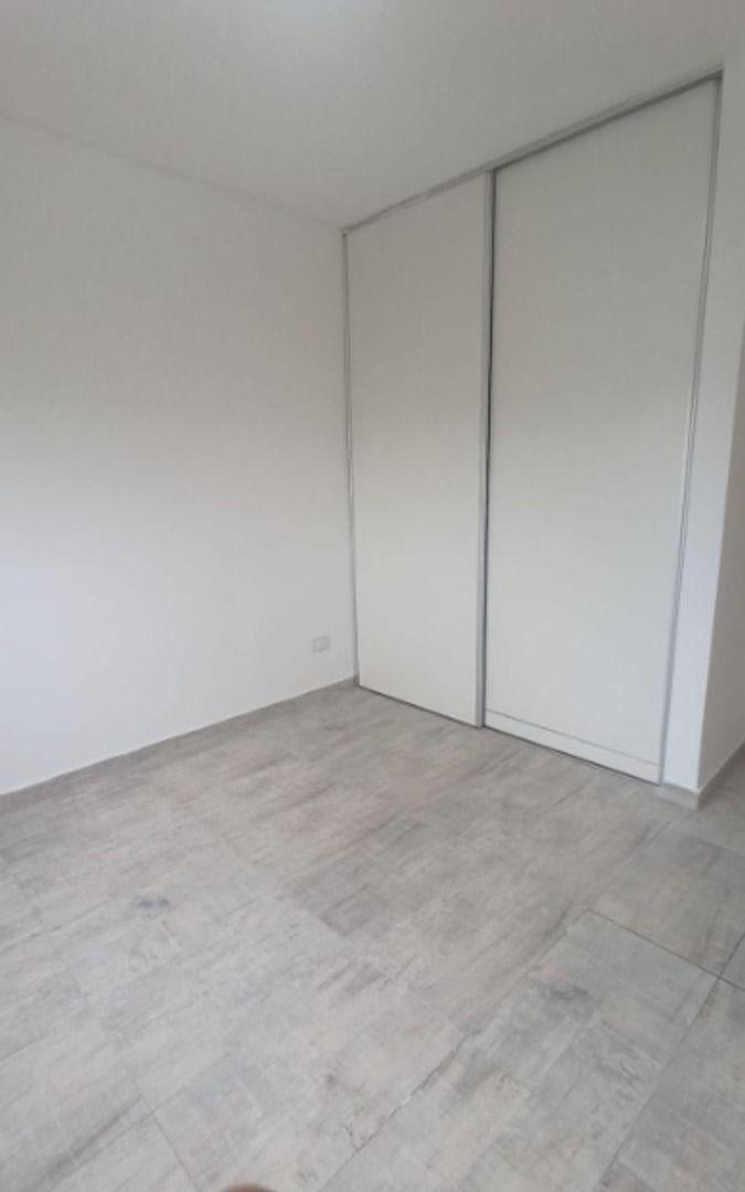 Foto de DEPARTAMENTO DE 2 AMBIENTES CON DISPOSICION AL FRENTE EN ALQUILER-, imagen 5