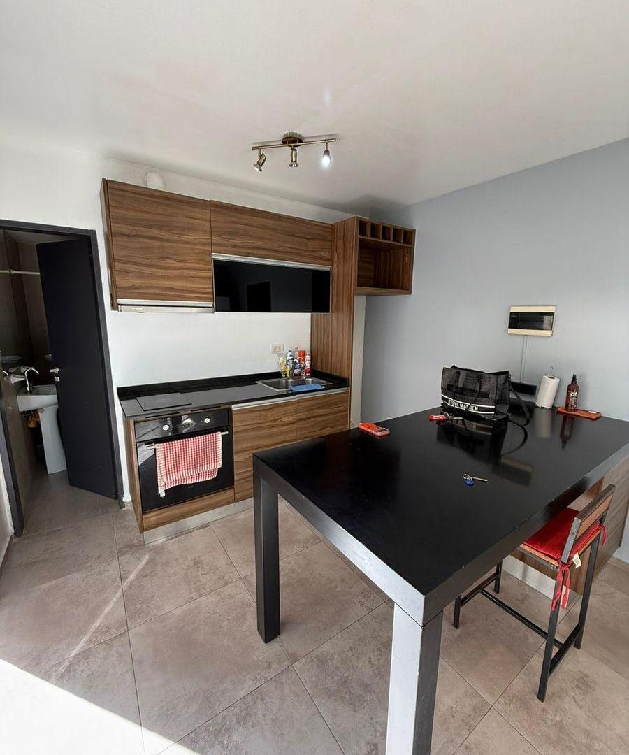Foto de MONOAMBIENTE CON PATIO EN ALQUILER - MORON, imagen 5