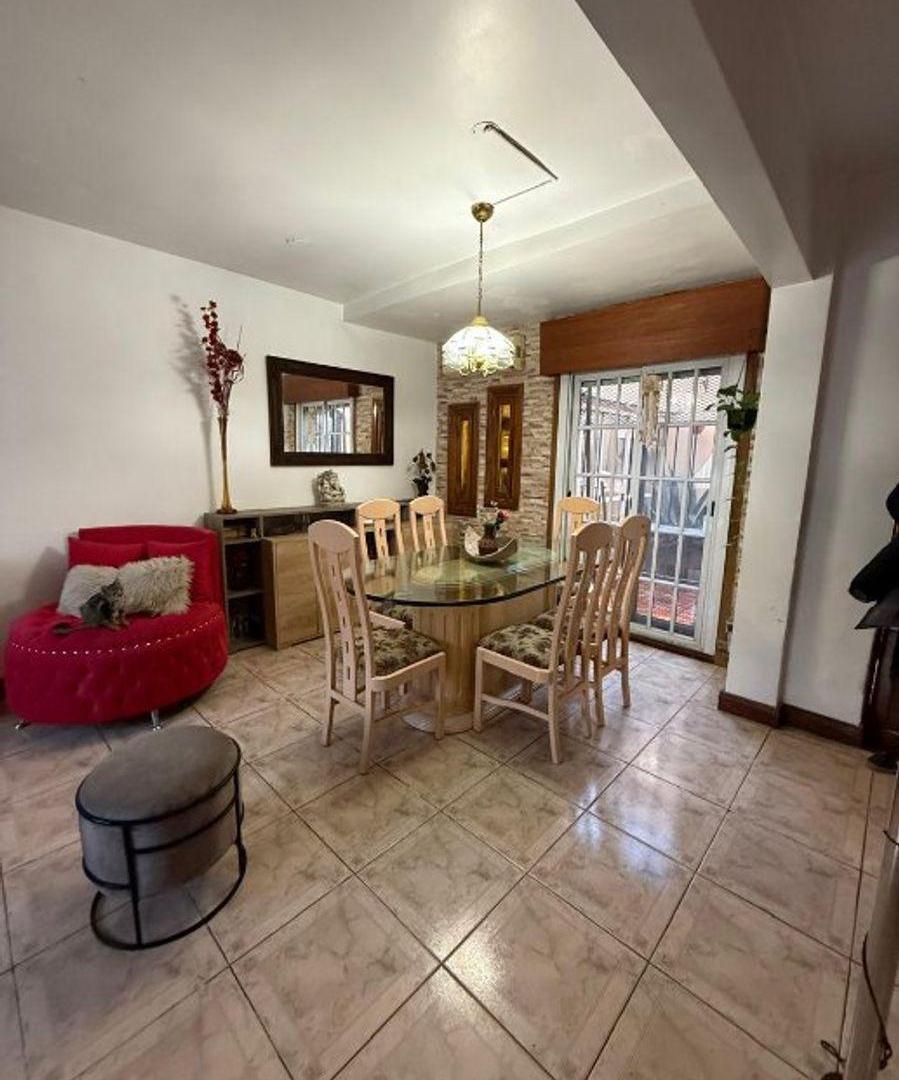 Foto de CASA PH 4 AMBIENTES CON ENTRADA INDEPENDIENTE -, imagen 4