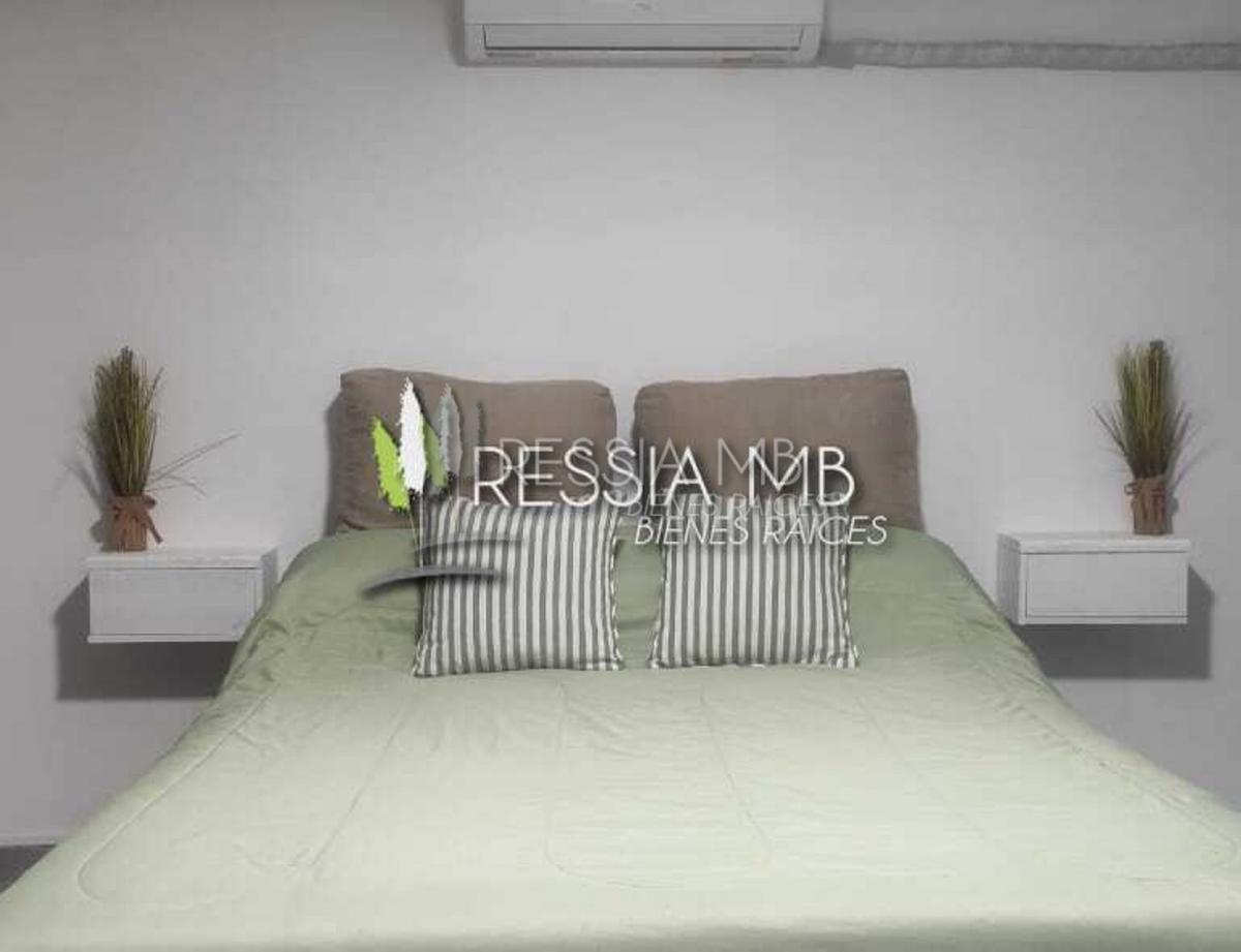 Venta Casa con 3 Dptos en Zona Golf de Villa Gesell 3