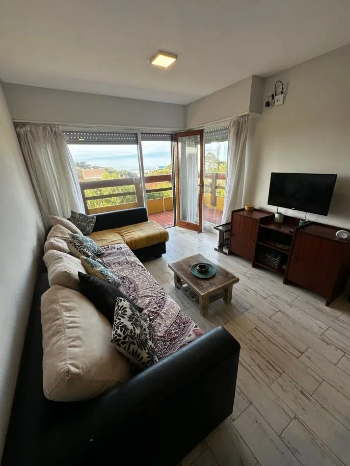 Dpto. en venta - 3 ambientes c/cochera - Alameda 201 e/ 307 y 308 - Barrio Norte - Villa Gesell 2