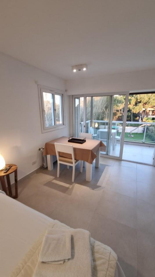 Foto de Monoambiente en venta - Complejo ALTOS DE COLONIA - Paseo 172 e/2 y 3, imagen 1