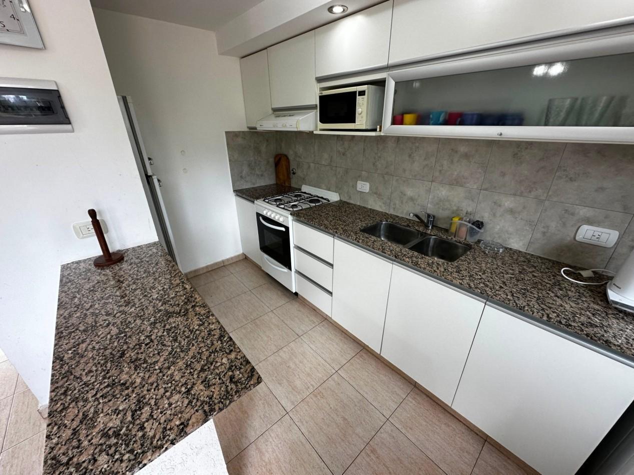 Foto de Duplex frontal - PB - "Condominio Las Gaviotas" - Calle 28 e/ Punta del, imagen 2