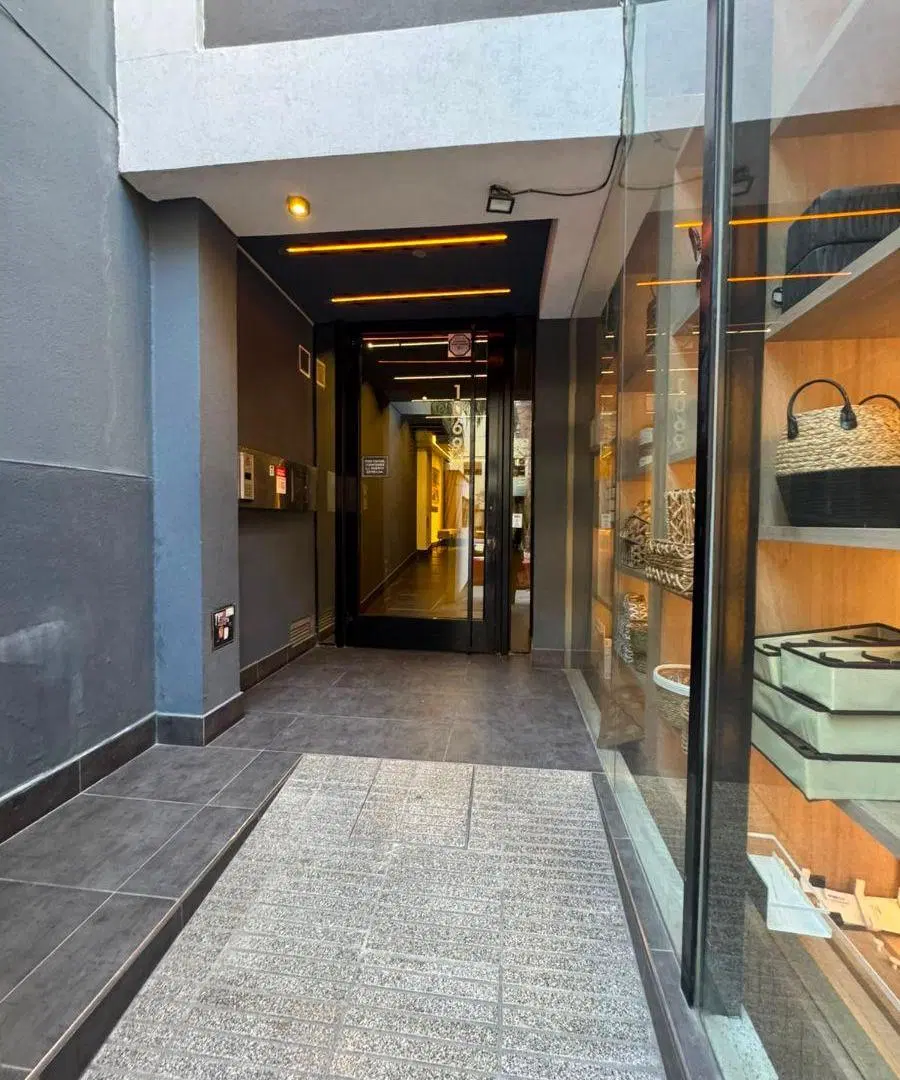 Imperdible Departamento en alquiler de un dormitorio con hermoso patio 5
