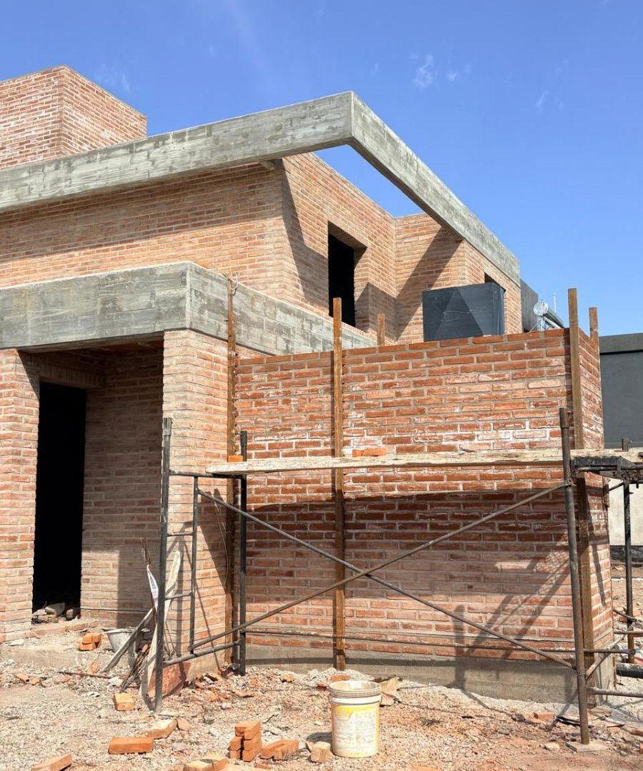 Foto de DUPLEX A ESTRENAR DORMITORIO Y BAÑO COMPLETO EN PLANTA BAJA, imagen 4