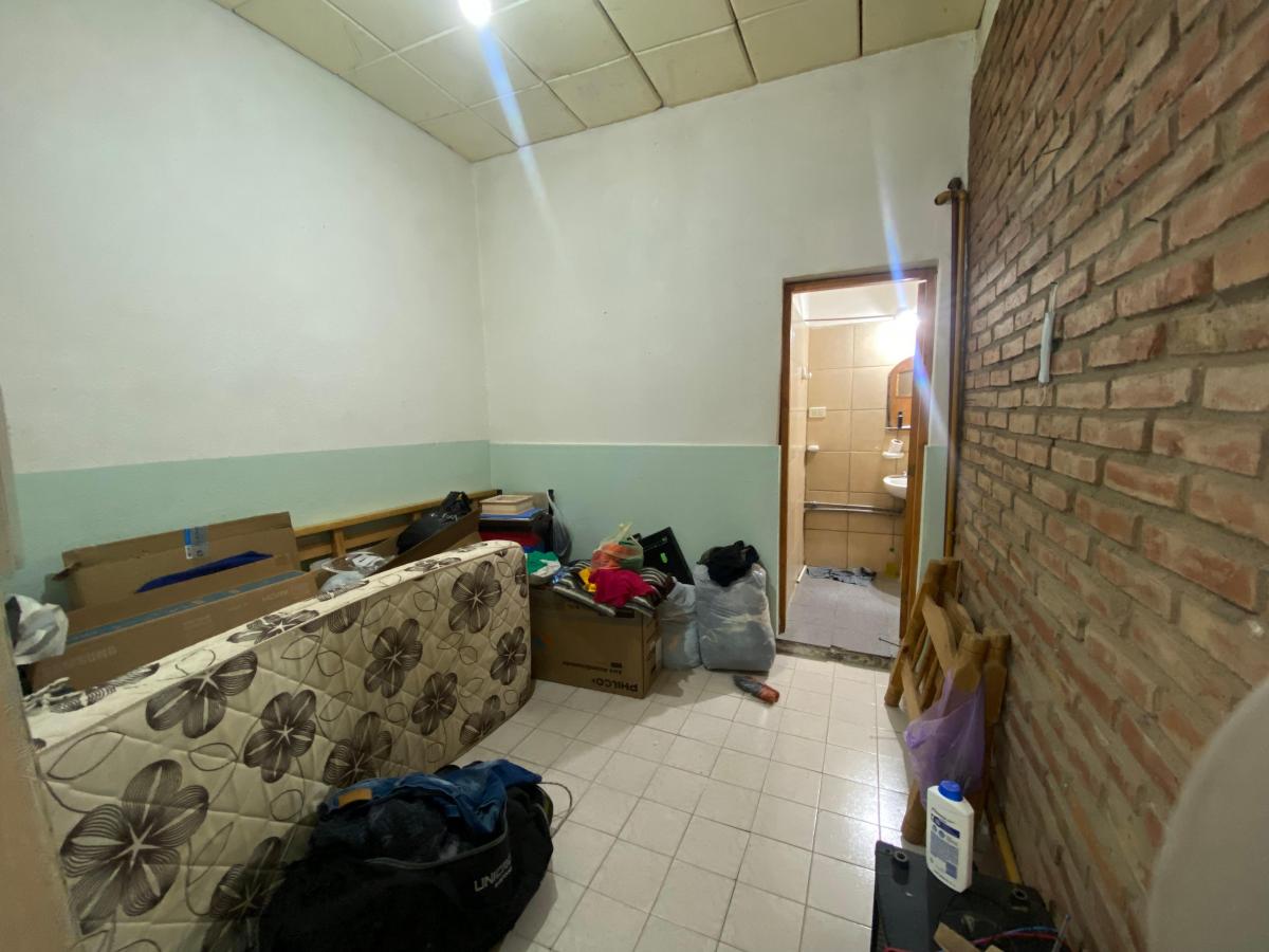 Casa + 2 Departamentos + Local Comercial. Inversión con Alta Rentabilidad 5