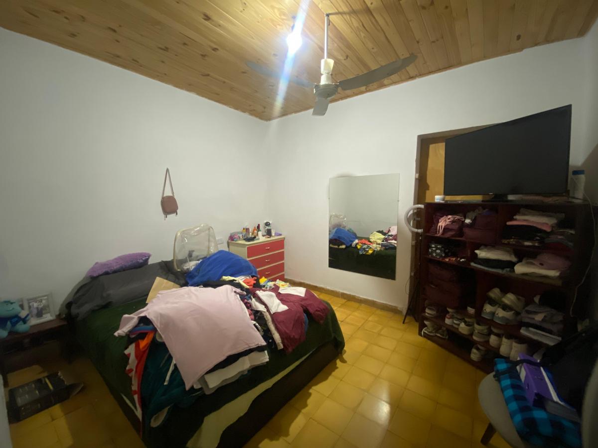 Casa + 2 Departamentos + Local Comercial. Inversión con Alta Rentabilidad 4