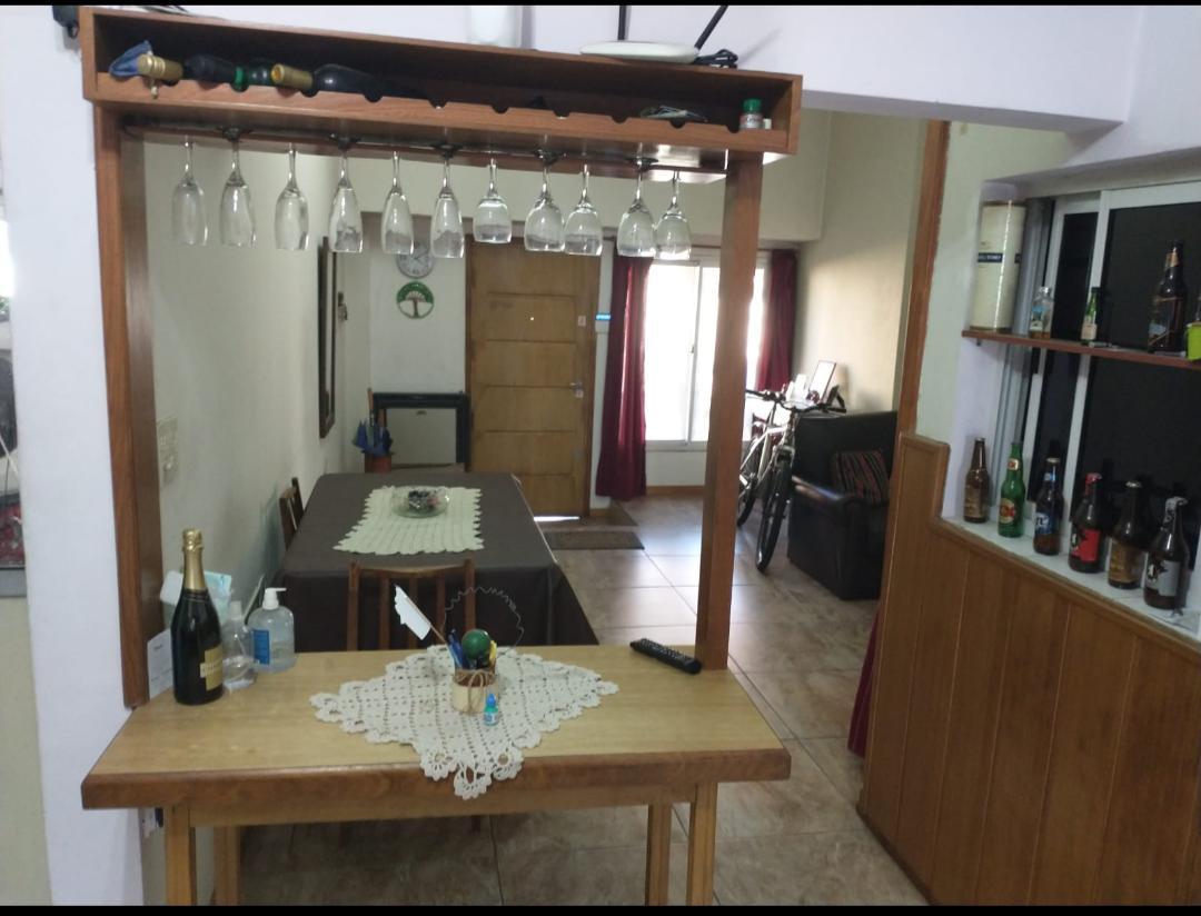 Foto de VENDO AMPLIA CASA IDEAL DOS FAMILIAS EXCELENTE UBICACIÓN, imagen 3
