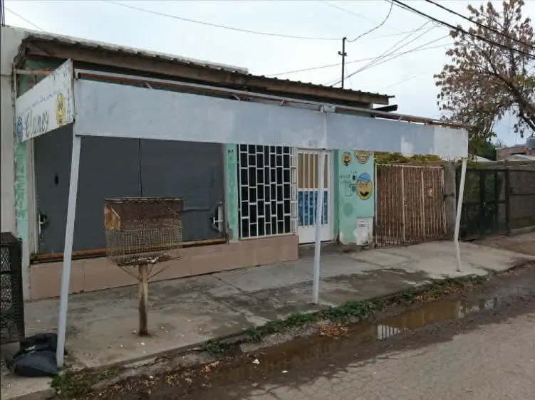 Casa con dos monoambientes Chañar 2