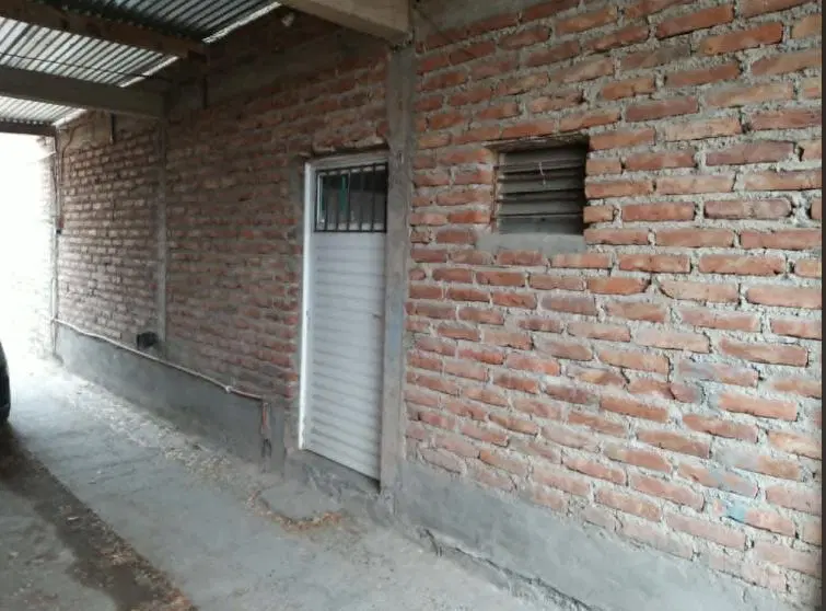 Casa con dos monoambientes Chañar 5