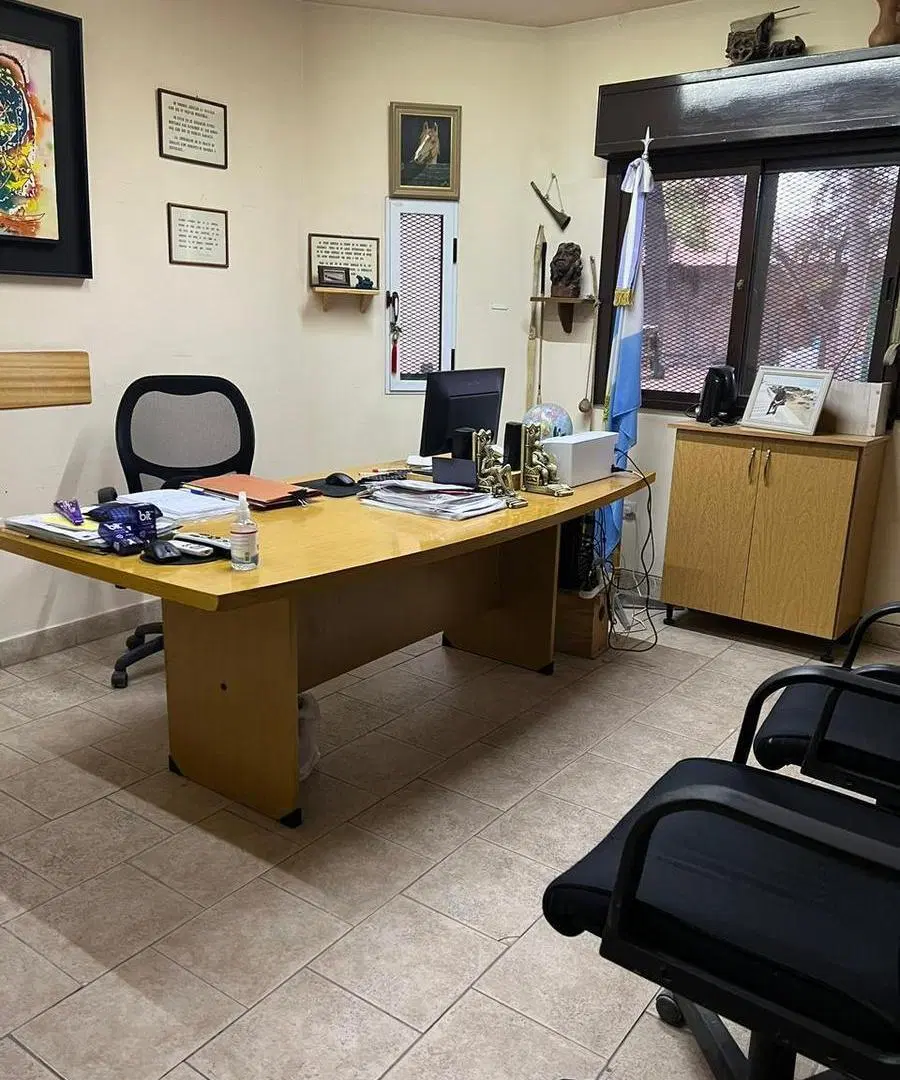LOCAL COMERCIAL + DEPARTAMENTO - APTO DESARROLLO 5