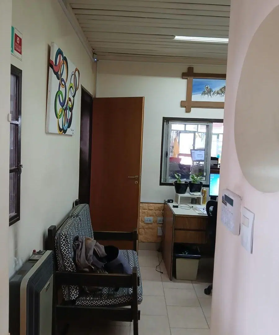 LOCAL COMERCIAL + DEPARTAMENTO - APTO DESARROLLO 3