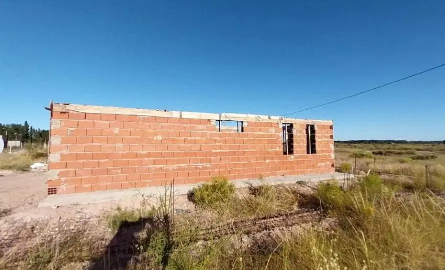 Terreno con avances, Colonia San Francisco, Plottier 4