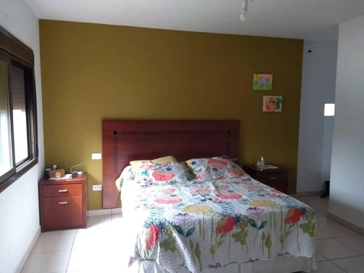 VENDO CASA - VALLE ESCONDIDO - LOS CIELOS -3 DORM Y PILETA 5