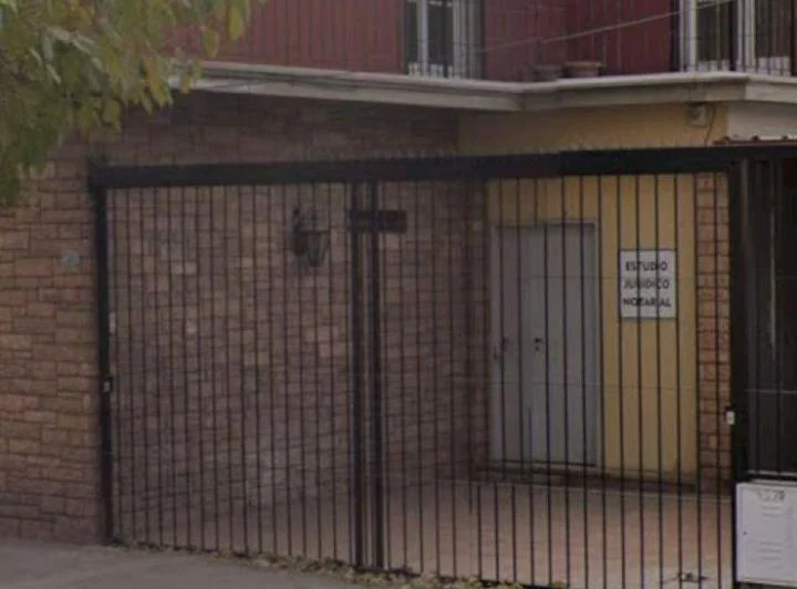CASA EN ALQUILER, EXCELENTE UBICACION 4
