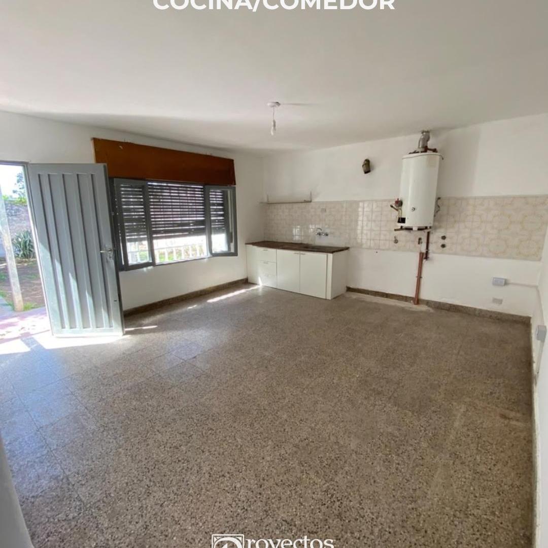 Foto de CASA en VENTA BºPATRICIOS OESTE - 2 DORM - COCHERA - PATIO -., imagen 3