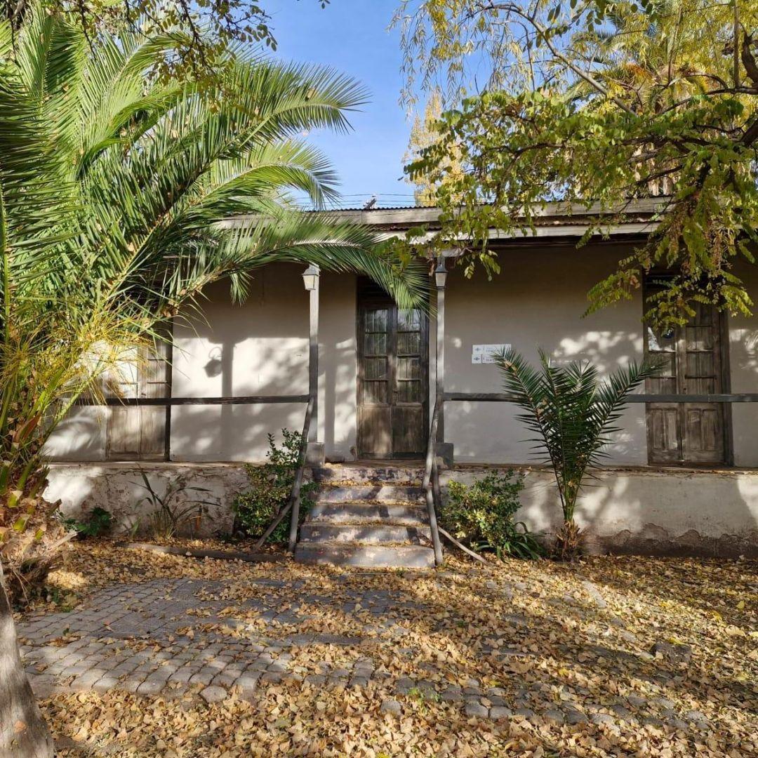 Venta Hernmoso Terreno en Vistalba Sobre Calle Guardia Vieja 5
