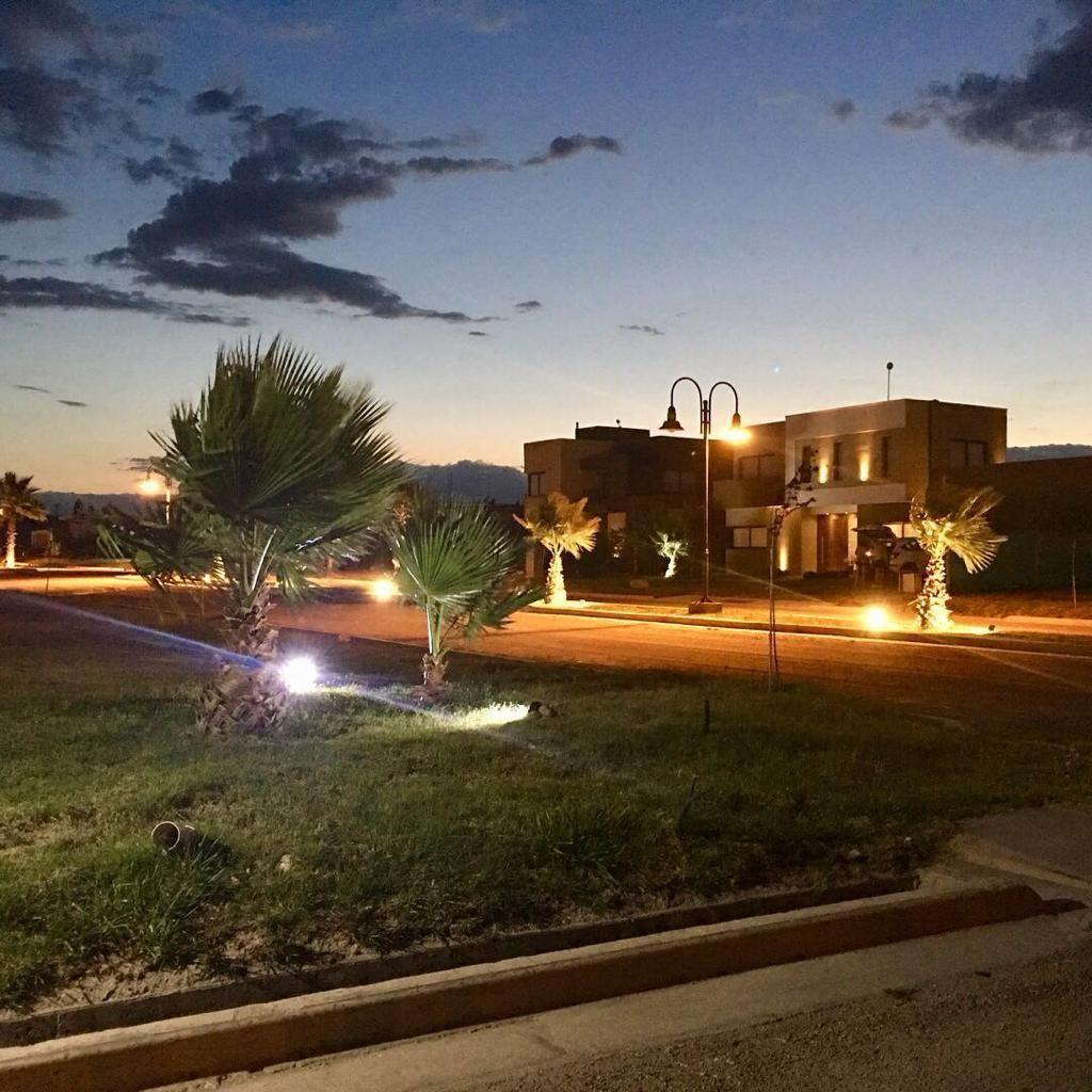 Espectaculares Lotes en Venta Complejo Carrascal Maipu 2