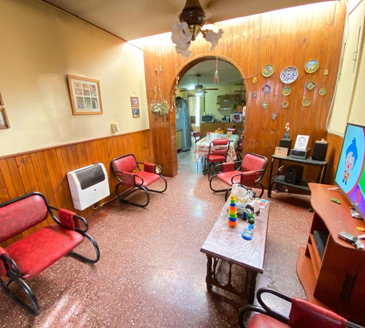 Casa 4 Dorm.. | El Libertador 1