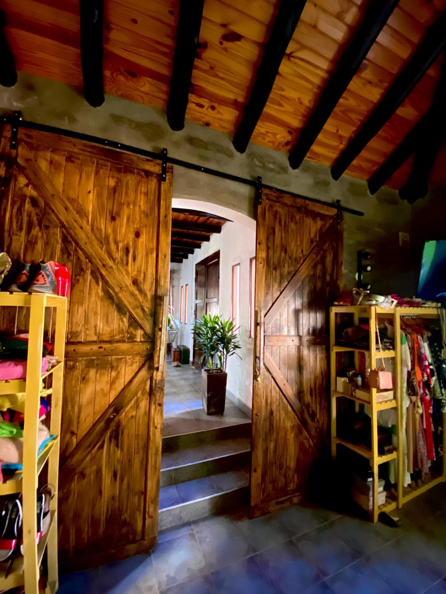 Venta de Casa 5 Dorm. en Buena Nueva, Guaymallén 2
