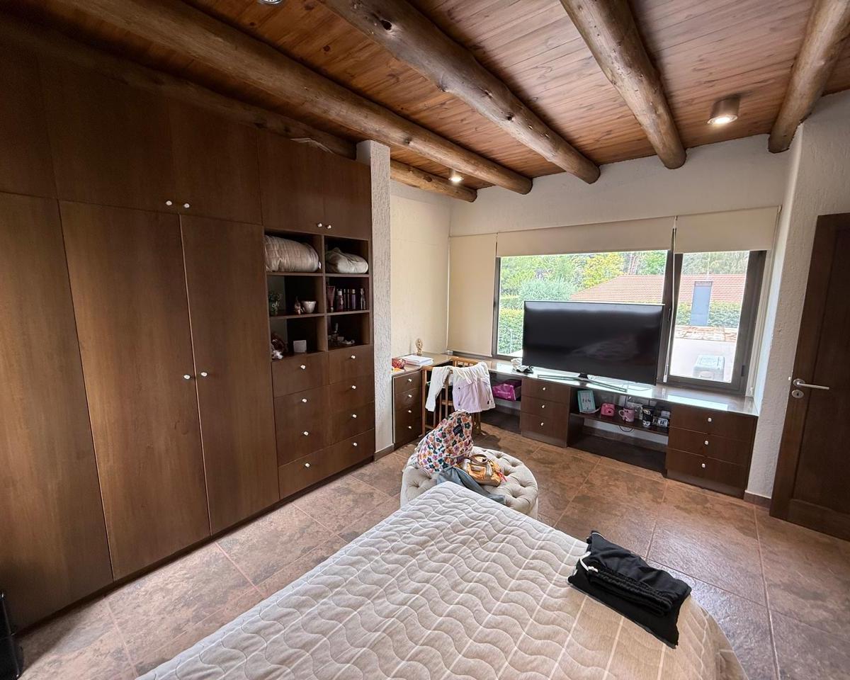 Casa en Venta 4 Habitaciones Barrio Privado Viamonte, Chacras de Coria. 4