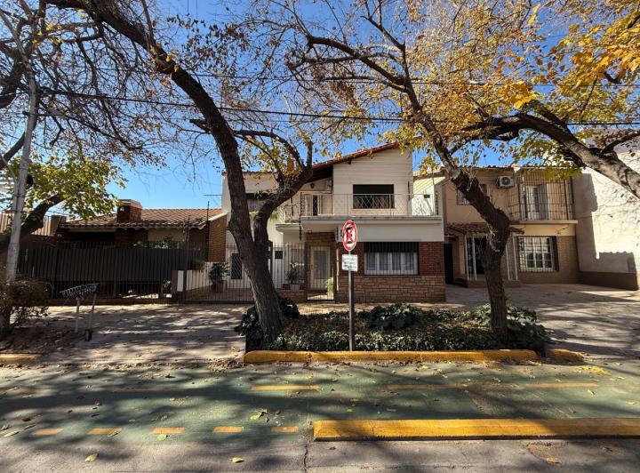 Casa en Venta en Capital, Mendoza. 5