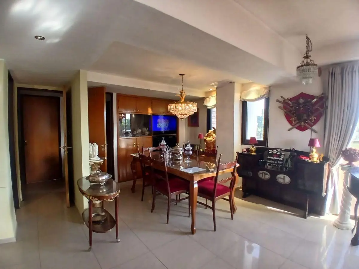 VENTA departamento 2 habitaciones en Capital 4