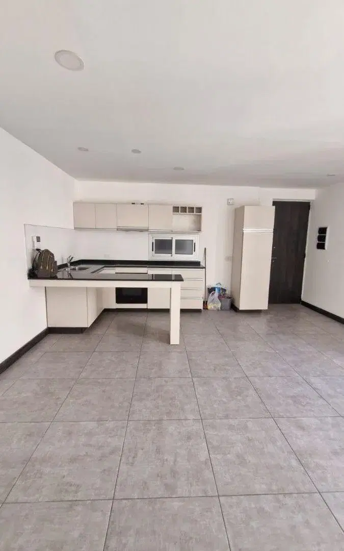 VENTA DEPARTAMENTO DE UNA HABITACIÓN CON COCHERA EN BARRIO BOMBAL, GODOY CRUZ- MENDOZA 2