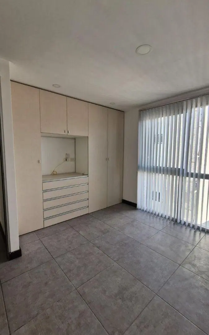 VENTA DEPARTAMENTO DE UNA HABITACIÓN CON COCHERA EN BARRIO BOMBAL, GODOY CRUZ- MENDOZA 4