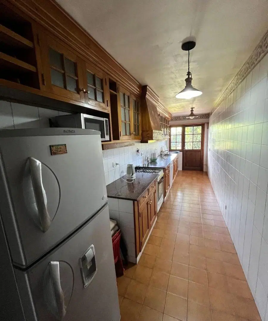 Casa a la venta 5 dormitorios - Quinta seccion 3
