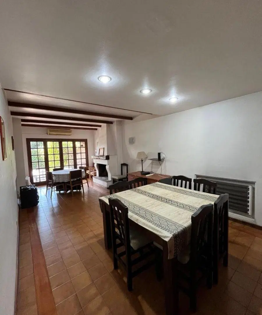 Casa a la venta 5 dormitorios - Quinta seccion 5