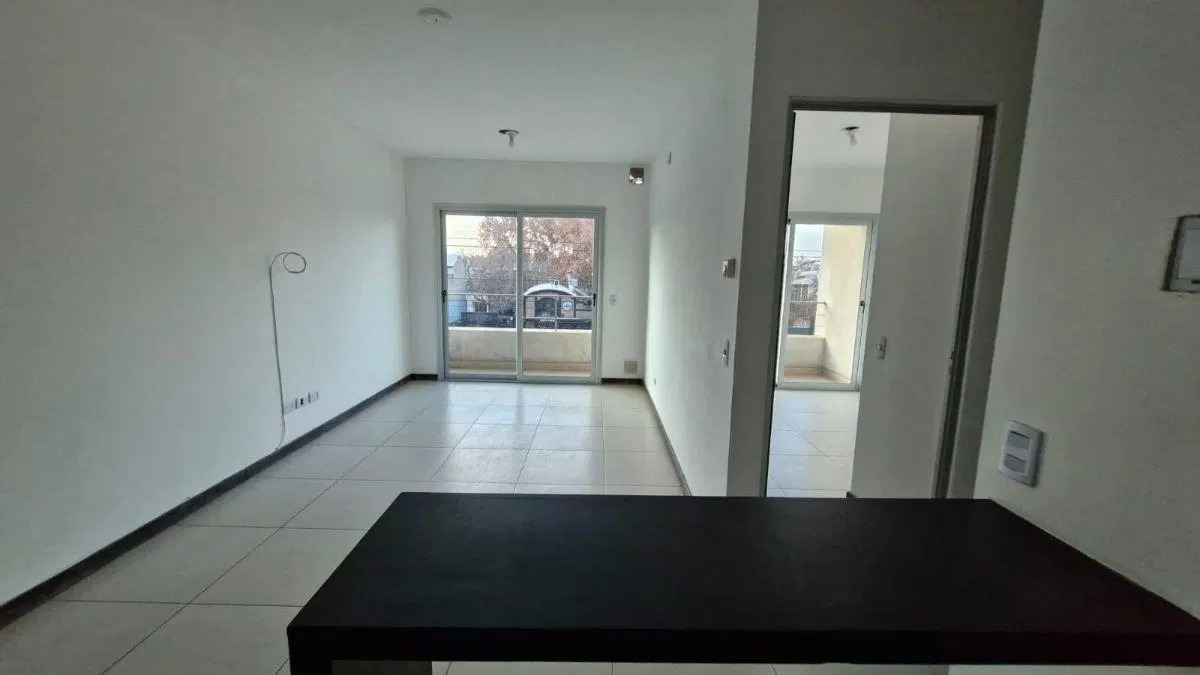 ALQUILER DEPARTAMENTO DE 1 HABITACIÓN CON COCHERA EN EDIFICIO LA RECOVA, GODOY CRUZ, MENDOZA 3