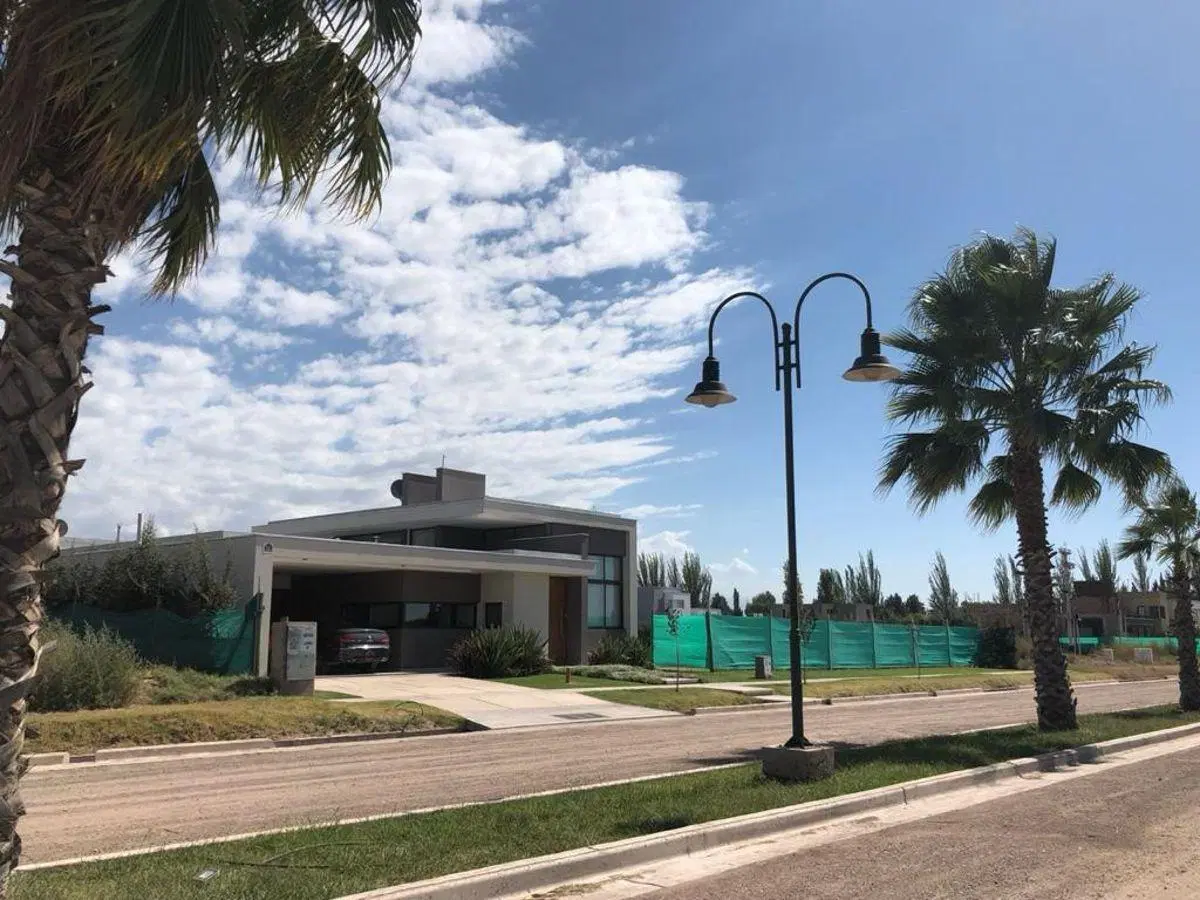 VENTA DE TERRENO EN MAIPU, COMPLEJO EL CARRASCAL 3