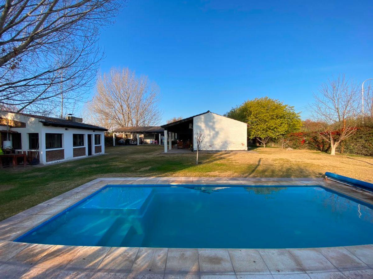 Foto de CASA EN VENTA BARRIO PRIVADO RANCHOS DE LA MERCED- 3 HABITACIONES-MAIPU, imagen 2