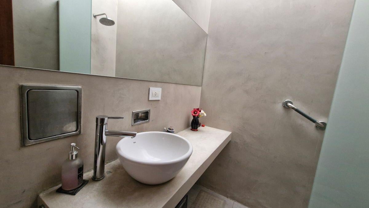 Foto de VENTA DE CASA EN CALLE HUARPES, SEXTA SECCIÓN, MENDOZA., imagen 4