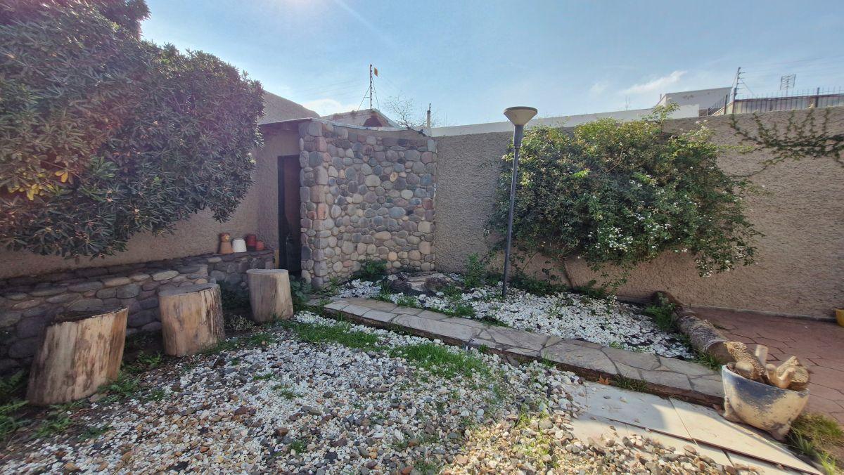 Foto de VENTA DE CASA EN CALLE HUARPES, SEXTA SECCIÓN, MENDOZA., imagen 5